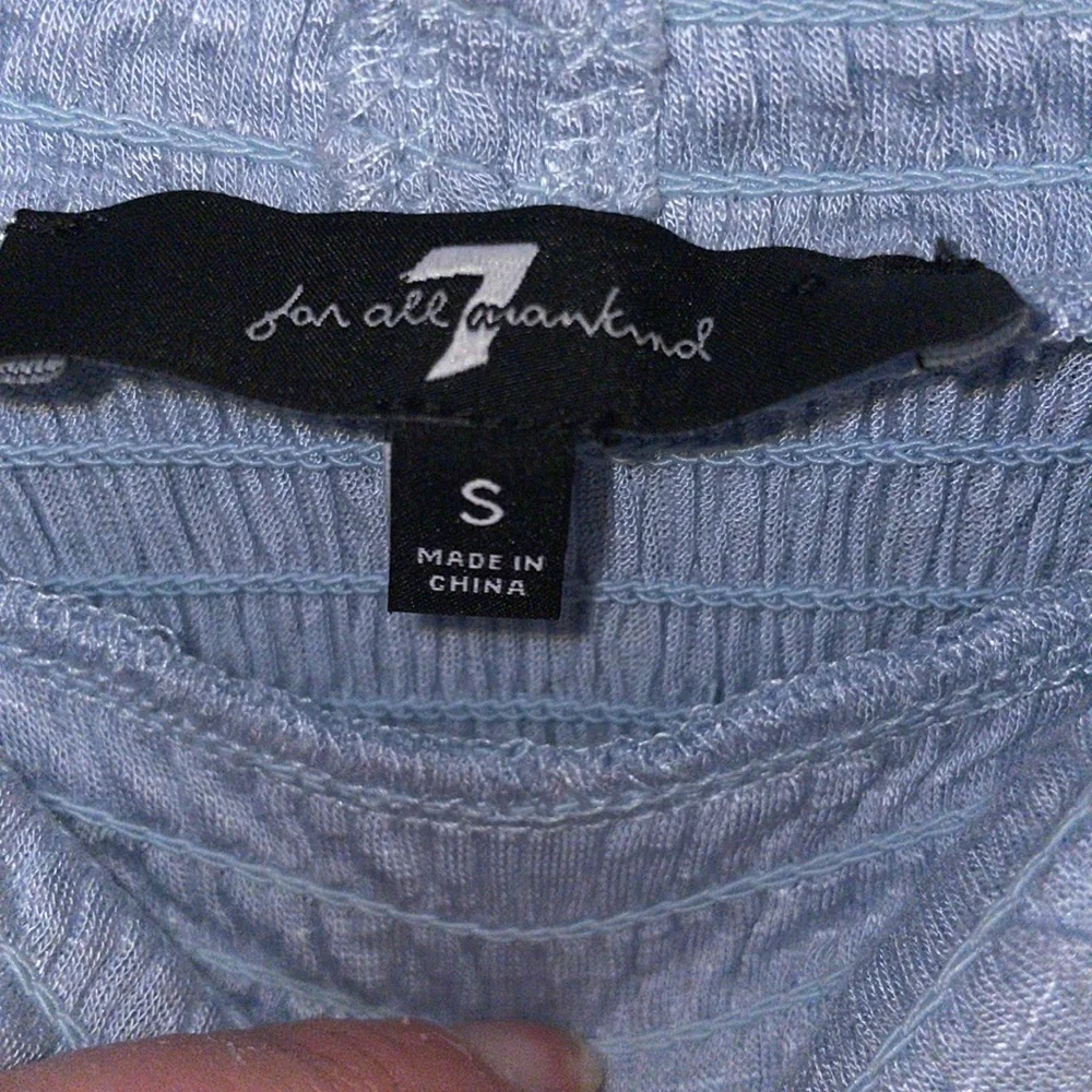 NWOT ( 7 for all mankind not free People this has stretch NEW - Picture 3 of 4